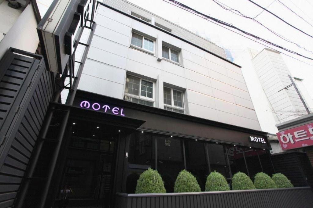 Sinyoung Motel Сеул Экстерьер фото